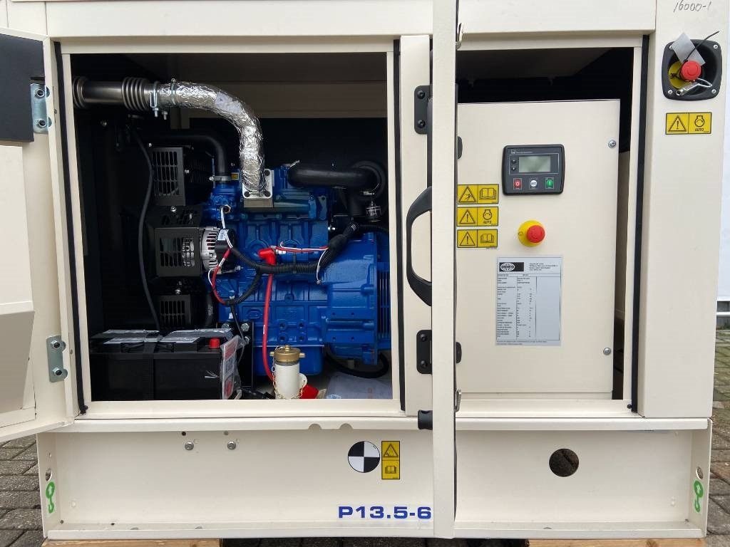 FG Wilson P13.5-6 - 13.5 kVA Genset - DPX-16000 - Generator set: picture 4 FG Wilson P13.5-6 - 13.5 kVA Genset - DPX-16000 - Generator set: picture 4
