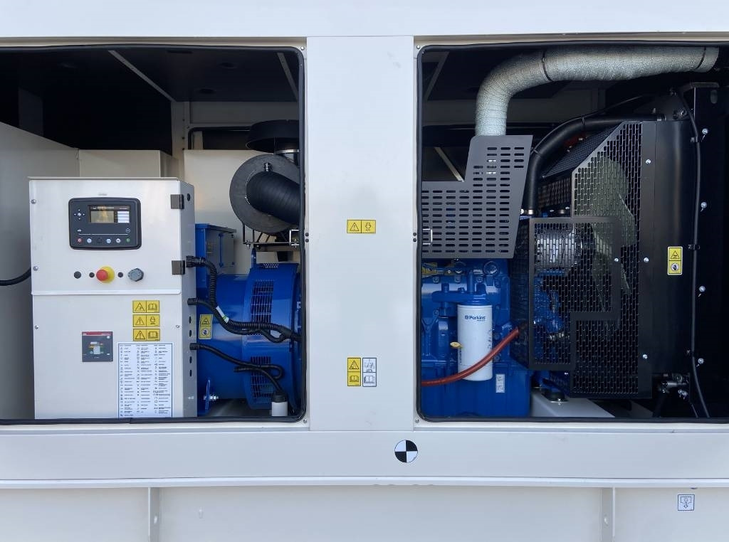 FG Wilson P250 - 250 kVA Genset - DPX-16013 - Generator set: picture 4 FG Wilson P250 - 250 kVA Genset - DPX-16013 - Generator set: picture 4