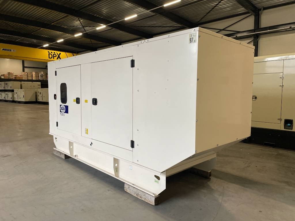 FG Wilson P330-5 - 330 kVA Surplus Genset - DPX-25086 - Generator set: picture 5 FG Wilson P330-5 - 330 kVA Surplus Genset - DPX-25086 - Generator set: picture 5