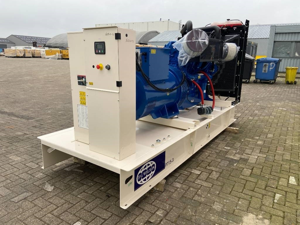 FG Wilson P715-3 - 715 kVA Open Genset - DPX-16023-O - Generator set: picture 2 FG Wilson P715-3 - 715 kVA Open Genset - DPX-16023-O - Generator set: picture 2