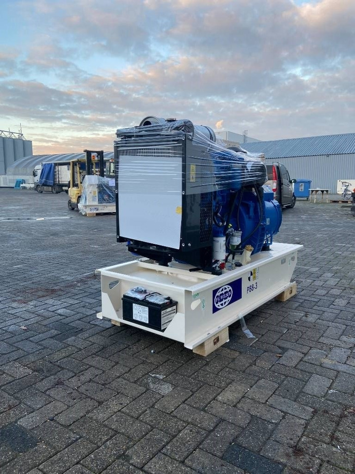 FG Wilson P88-3 - 88 kVA Open Genset - DPX-16007-O - Generator set: picture 3 FG Wilson P88-3 - 88 kVA Open Genset - DPX-16007-O - Generator set: picture 3