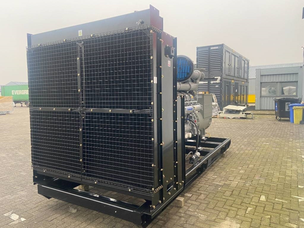 Perkins 4012-46TAG2A - 1.650 kVA Generator - DPX-19823-O - Generator set: picture 2 Perkins 4012-46TAG2A - 1.650 kVA Generator - DPX-19823-O - Generator set: picture 2