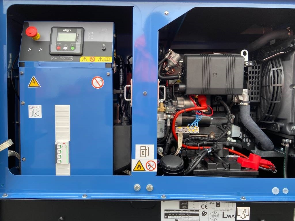Sdmo K9 - 9 kVA Generator - DPX-17000 - Generator set: picture 5 Sdmo K9 - 9 kVA Generator - DPX-17000 - Generator set: picture 5