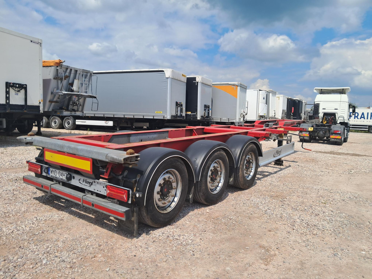 FLIEGL SDS 380 KONTENEROWA - Closed box trailer: picture 4 FLIEGL SDS 380 KONTENEROWA - Closed box trailer: picture 4
