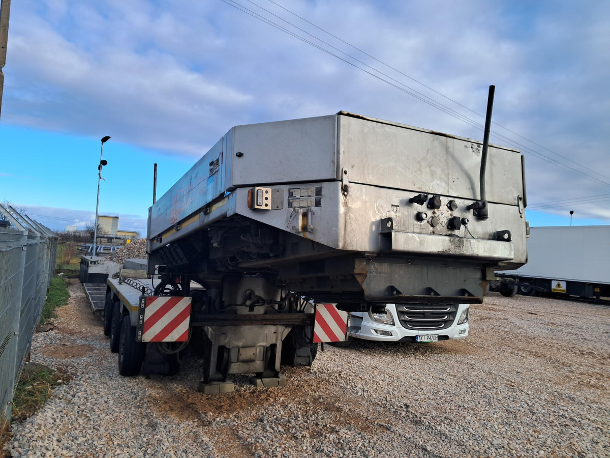 Low loader trailer GOLDHOFER STZ-VP8 NISKOPODŁOGOWA: picture 1