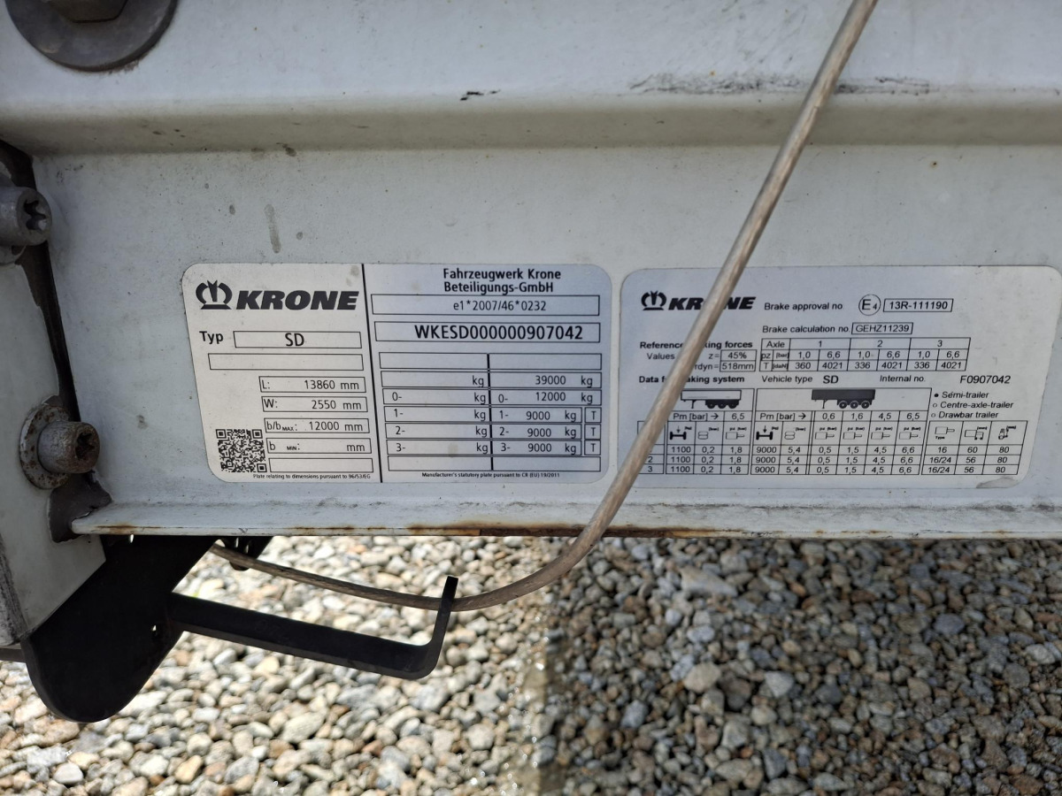 KRONE KURTYNOWA - Curtainsider trailer: picture 4 KRONE KURTYNOWA - Curtainsider trailer: picture 4