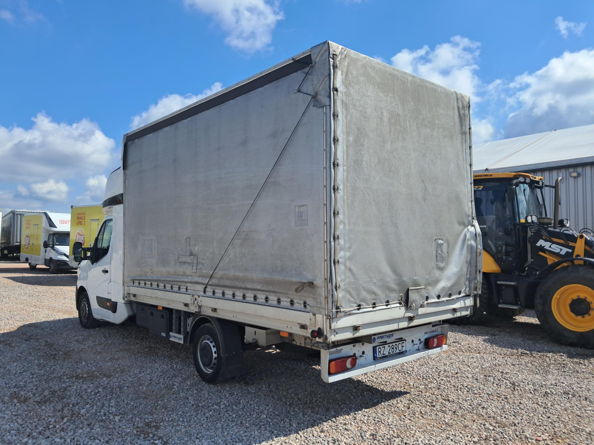RENAULT Master PLANDEKA - Curtain side van: picture 4 RENAULT Master PLANDEKA - Curtain side van: picture 4