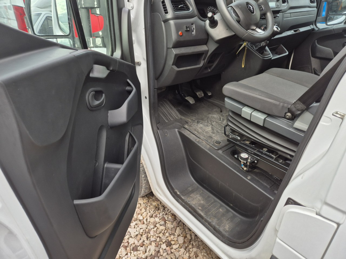 Curtain side van RENAULT Master PLANDEKA: picture 16