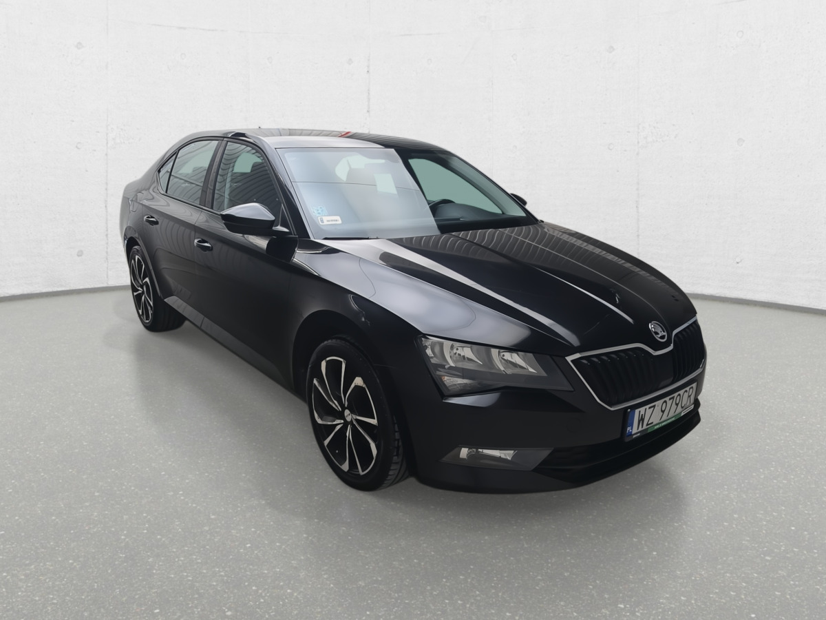 Car SKODA SUPERB LIFTBACK: picture 1