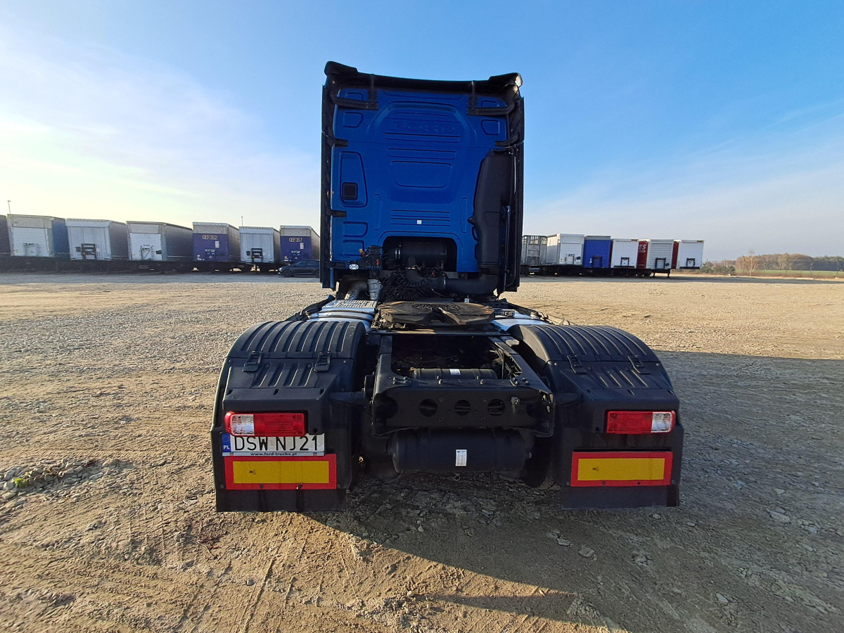Tractor unit FORD F-MAX CIĄGNIK SIODŁOWY: picture 8