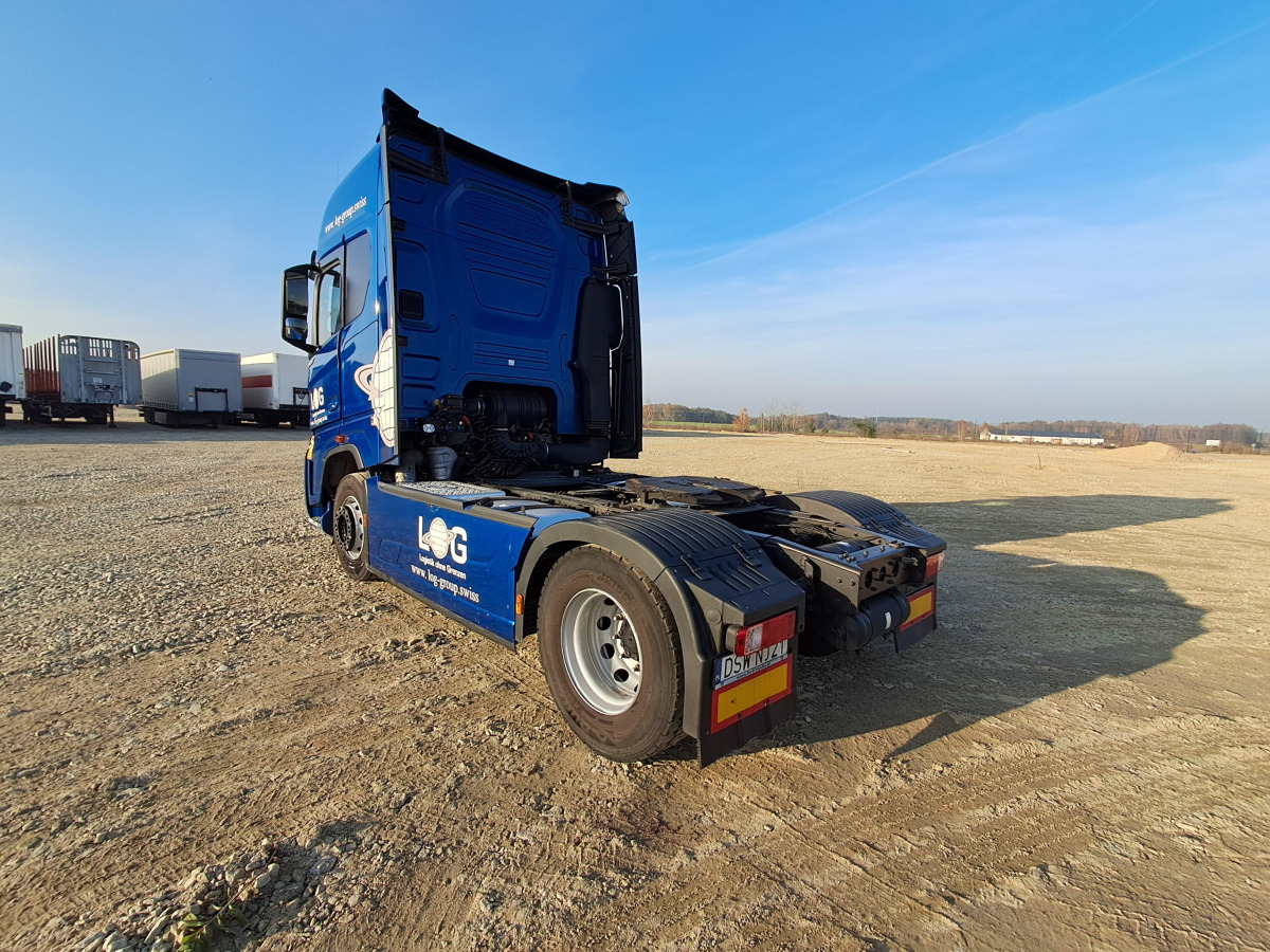 Tractor unit FORD F-MAX CIĄGNIK SIODŁOWY: picture 6