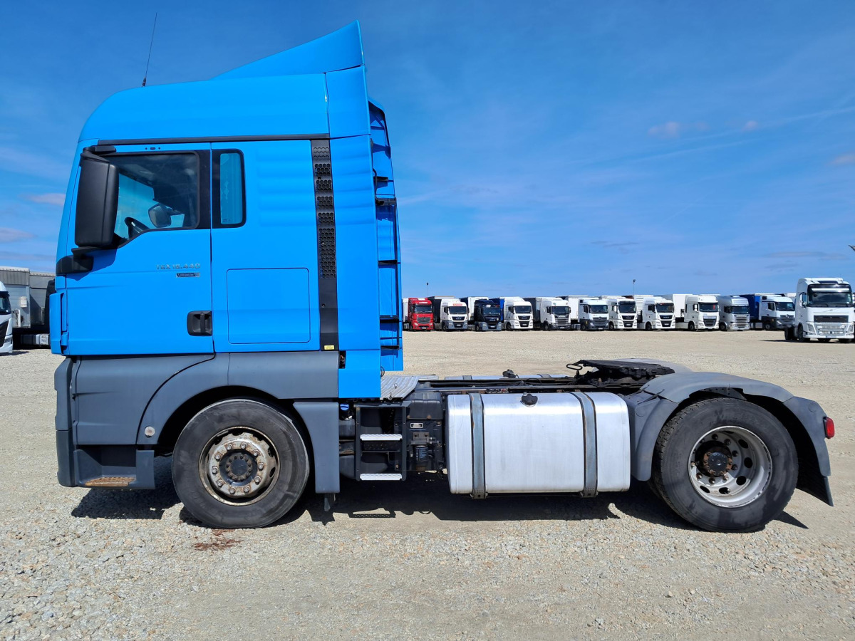 Tractor unit MAN TGX CIĄGNIK SIODŁOWY: picture 8