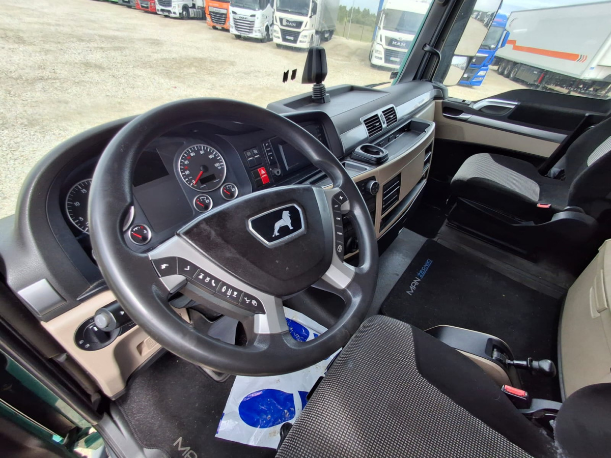 Tractor unit MAN TGX CIĄGNIK SIODŁOWY: picture 12
