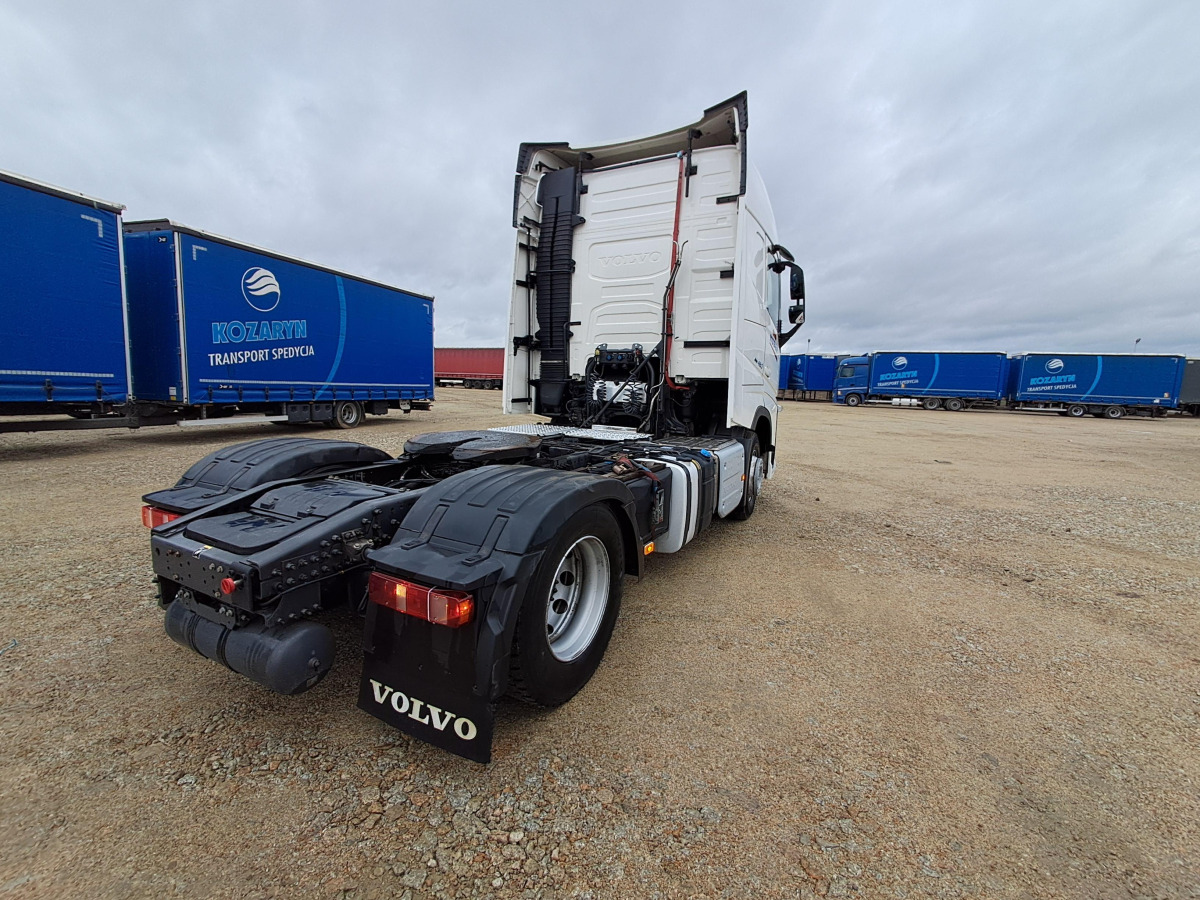 VOLVO FH 460 CIĄGNIK SIODŁOWY - Tractor unit: picture 5 VOLVO FH 460 CIĄGNIK SIODŁOWY - Tractor unit: picture 5