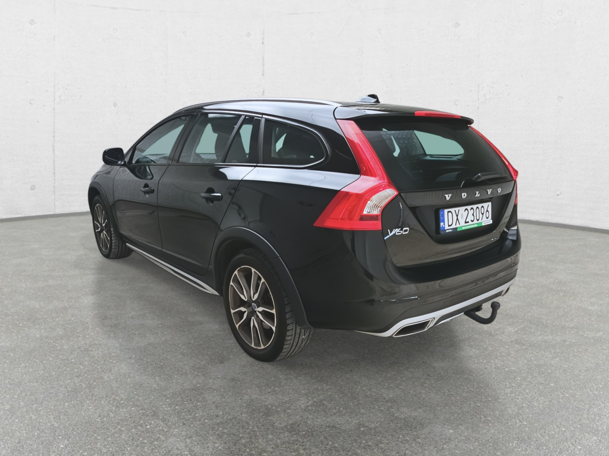 Car VOLVO V60 CROSS COUNTRY KOMBI: picture 7