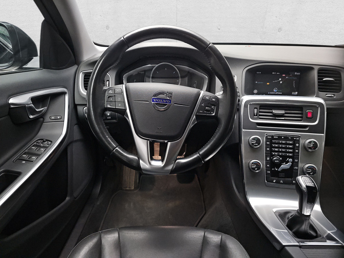 Car VOLVO V60 CROSS COUNTRY KOMBI: picture 11