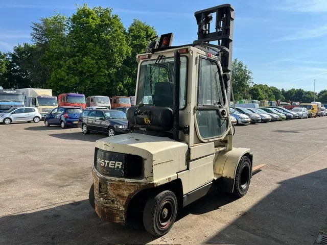 Hyster H 4.00 XM-6 LPG Fork Lift - LPG forklift: picture 3 Hyster H 4.00 XM-6 LPG Fork Lift - LPG forklift: picture 3