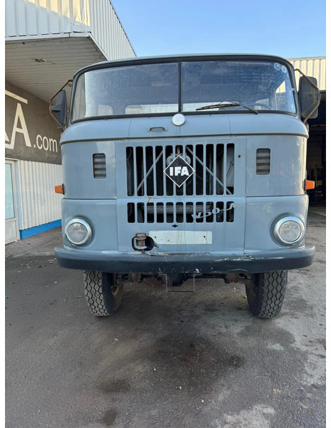 Dropside/ Flatbed truck IFA W 50 LA , 4x4: picture 6