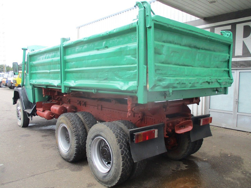 Iveco Magirus Deutz 256 , 6x6 , V8 , ZF Manual , 3way tipper , Spring suspension - Tipper: picture 5 Iveco Magirus Deutz 256 , 6x6 , V8 , ZF Manual , 3way tipper , Spring suspension - Tipper: picture 5
