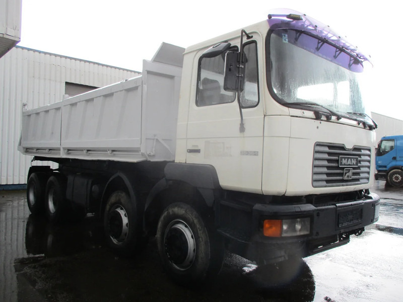MAN F2000 35-364 , Manual , 8x4 , 3 way tipper , Spring suspension - Tipper: picture 4 MAN F2000 35-364 , Manual , 8x4 , 3 way tipper , Spring suspension - Tipper: picture 4