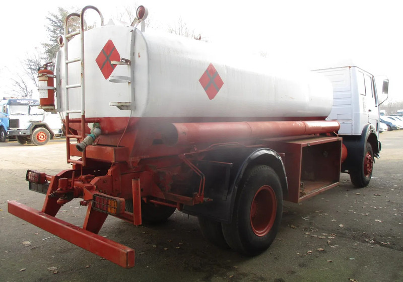 Mercedes-Benz FAP 1620 BD , Fuel truck , 4x2 , Manual , Spring suspension - Tank truck: picture 3 Mercedes-Benz FAP 1620 BD , Fuel truck , 4x2 , Manual , Spring suspension - Tank truck: picture 3
