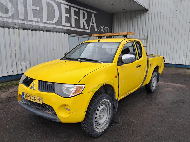 Mitsubishi L200 , 4x4 , 2.5 Di-D , Club cab - Car: picture 1 Mitsubishi L200 , 4x4 , 2.5 Di-D , Club cab - Car: picture 1