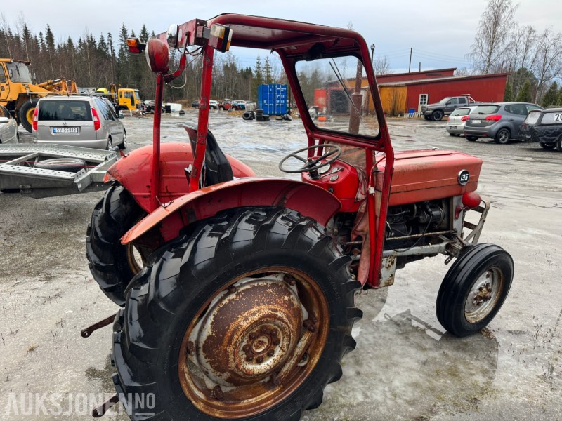 1971 Massey Ferguson 135 traktor - Farm tractor: picture 3 1971 Massey Ferguson 135 traktor - Farm tractor: picture 3