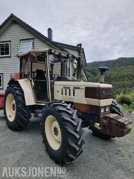 1987 Lamborghini 874-90 turbo MVA FRI SKJÆR SKUFFE 4 KJETTINGER - Farm tractor: picture 2 1987 Lamborghini 874-90 turbo MVA FRI SKJÆR SKUFFE 4 KJETTINGER - Farm tractor: picture 2