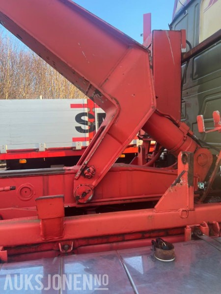 Hook lift truck 1993 Scania R-serie 143 450 Topliner med krokløft EU OK 11.2026: picture 11 Hook lift truck 1993 Scania R-serie 143 450 Topliner med krokløft EU OK 11.2026: picture 11