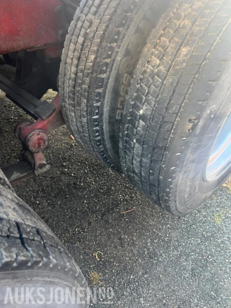 Hook lift truck 1993 Scania R-serie 143 450 Topliner med krokløft EU OK 11.2026: picture 17 Hook lift truck 1993 Scania R-serie 143 450 Topliner med krokløft EU OK 11.2026: picture 17