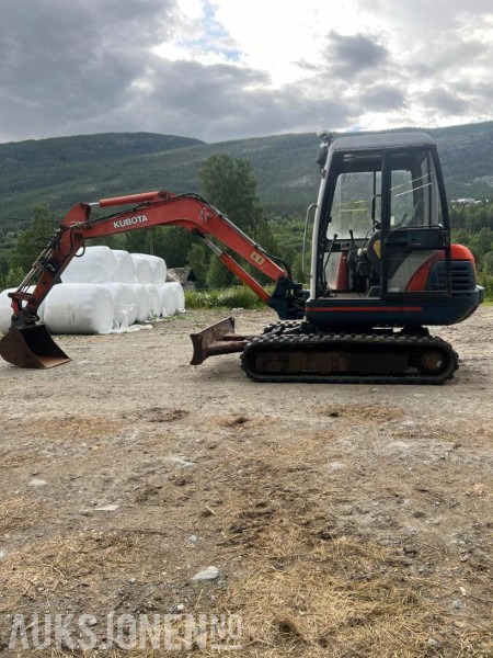 1997 Kubota KX 121-2 gravemaskin med 2 skuffer og klype - Excavator: picture 3 1997 Kubota KX 121-2 gravemaskin med 2 skuffer og klype - Excavator: picture 3