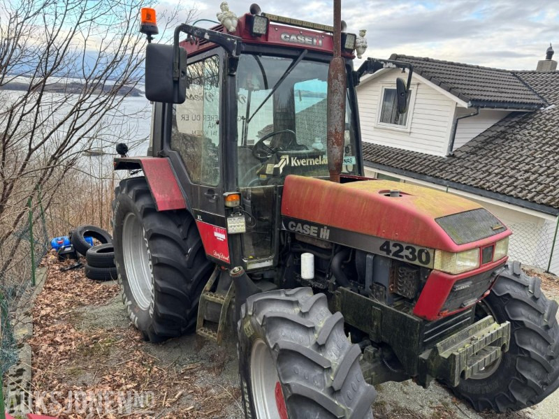 1998 CASE IH 4230 XL Motor overhalt - Farm tractor: picture 3 1998 CASE IH 4230 XL Motor overhalt - Farm tractor: picture 3