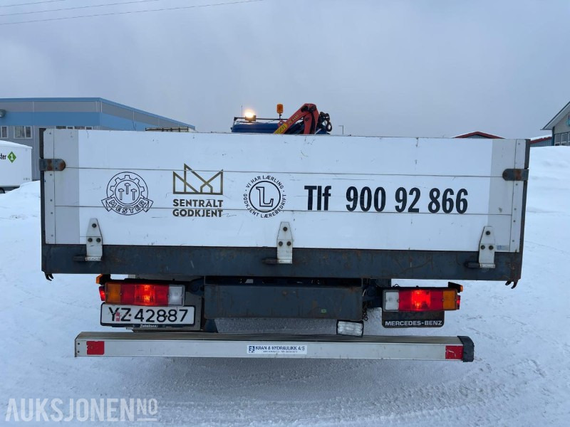 Leasing of  2001 Mercedes-Benz 817/42 planbil med Palfinger PK 4400 kran, selges som lett reparasjons objekt 2001 Mercedes-Benz 817/42 planbil med Palfinger PK 4400 kran, selges som lett reparasjons objekt: picture 6