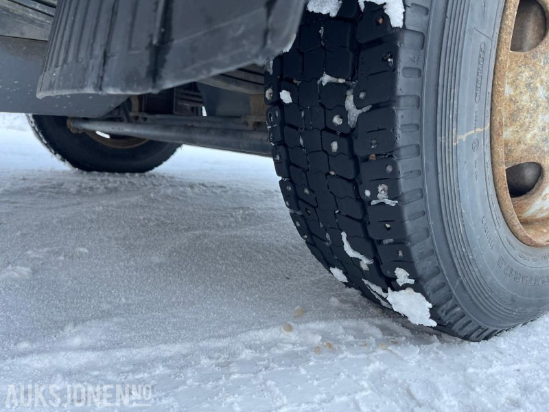 Leasing of  2001 Mercedes-Benz 817/42 planbil med Palfinger PK 4400 kran, selges som lett reparasjons objekt 2001 Mercedes-Benz 817/42 planbil med Palfinger PK 4400 kran, selges som lett reparasjons objekt: picture 28