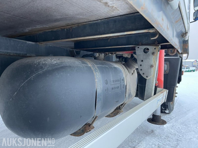 Leasing of  2001 Mercedes-Benz 817/42 planbil med Palfinger PK 4400 kran, selges som lett reparasjons objekt 2001 Mercedes-Benz 817/42 planbil med Palfinger PK 4400 kran, selges som lett reparasjons objekt: picture 27