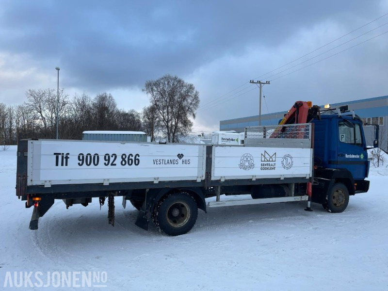 Leasing of  2001 Mercedes-Benz 817/42 planbil med Palfinger PK 4400 kran, selges som lett reparasjons objekt 2001 Mercedes-Benz 817/42 planbil med Palfinger PK 4400 kran, selges som lett reparasjons objekt: picture 9