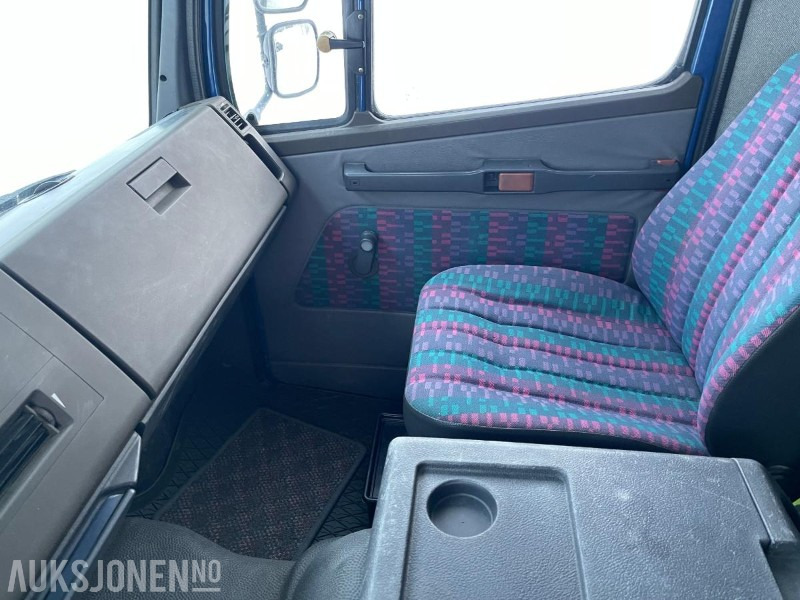 Leasing of  2001 Mercedes-Benz 817/42 planbil med Palfinger PK 4400 kran, selges som lett reparasjons objekt 2001 Mercedes-Benz 817/42 planbil med Palfinger PK 4400 kran, selges som lett reparasjons objekt: picture 48