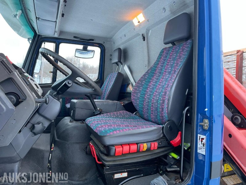 Leasing of  2001 Mercedes-Benz 817/42 planbil med Palfinger PK 4400 kran, selges som lett reparasjons objekt 2001 Mercedes-Benz 817/42 planbil med Palfinger PK 4400 kran, selges som lett reparasjons objekt: picture 39