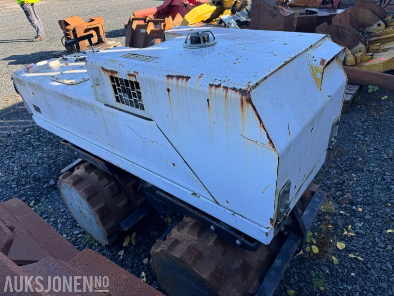 2002 Dynapac LT852 grøftevals 1608 KG 13, KW MOTOR - Roller: picture 3 2002 Dynapac LT852 grøftevals 1608 KG 13, KW MOTOR - Roller: picture 3