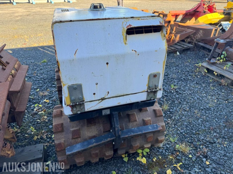 2002 Dynapac LT852 grøftevals 1608 KG 13, KW MOTOR - Roller: picture 2 2002 Dynapac LT852 grøftevals 1608 KG 13, KW MOTOR - Roller: picture 2