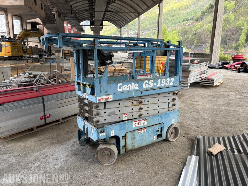 2002 Genie GS-1932 - 277 timer - Aerial platform: picture 1 2002 Genie GS-1932 - 277 timer - Aerial platform: picture 1