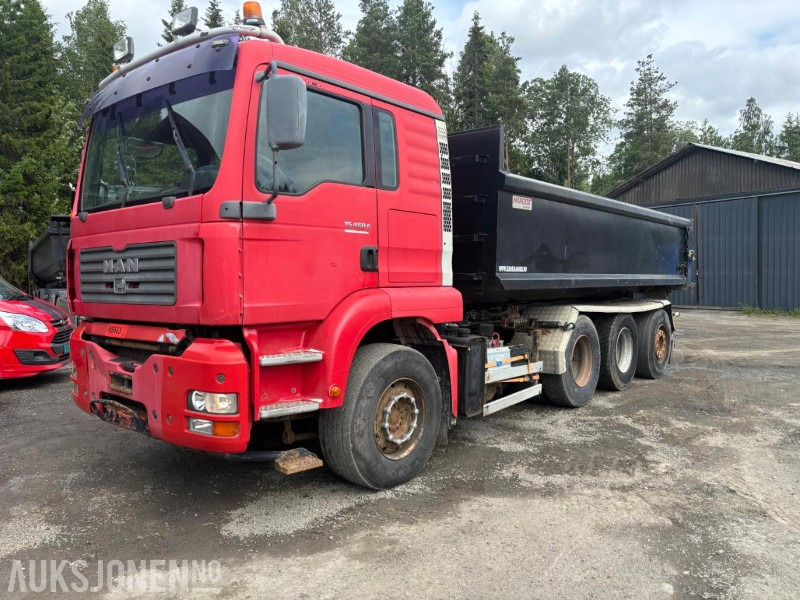2002 MAN 26.463 FDLC krokbil / 8x4 - Hook lift truck: picture 1 2002 MAN 26.463 FDLC krokbil / 8x4 - Hook lift truck: picture 1