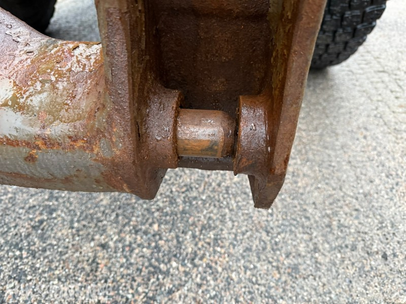 Wheel loader 2002 Volvo L70D Hjullaster – Hydraulisk HK-feste – 3 og 4. funksjon: picture 12 Wheel loader 2002 Volvo L70D Hjullaster – Hydraulisk HK-feste – 3 og 4. funksjon: picture 12