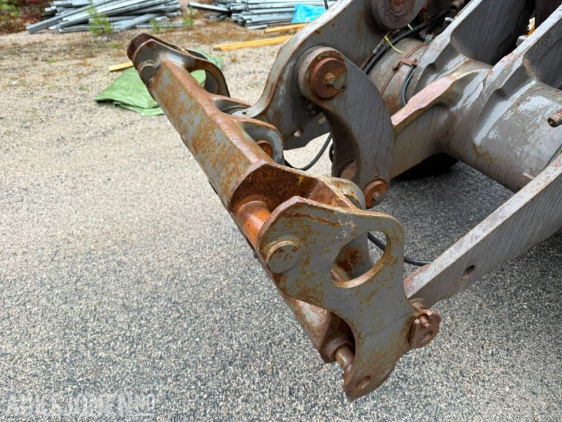 Wheel loader 2002 Volvo L70D Hjullaster – Hydraulisk HK-feste – 3 og 4. funksjon: picture 11 Wheel loader 2002 Volvo L70D Hjullaster – Hydraulisk HK-feste – 3 og 4. funksjon: picture 11