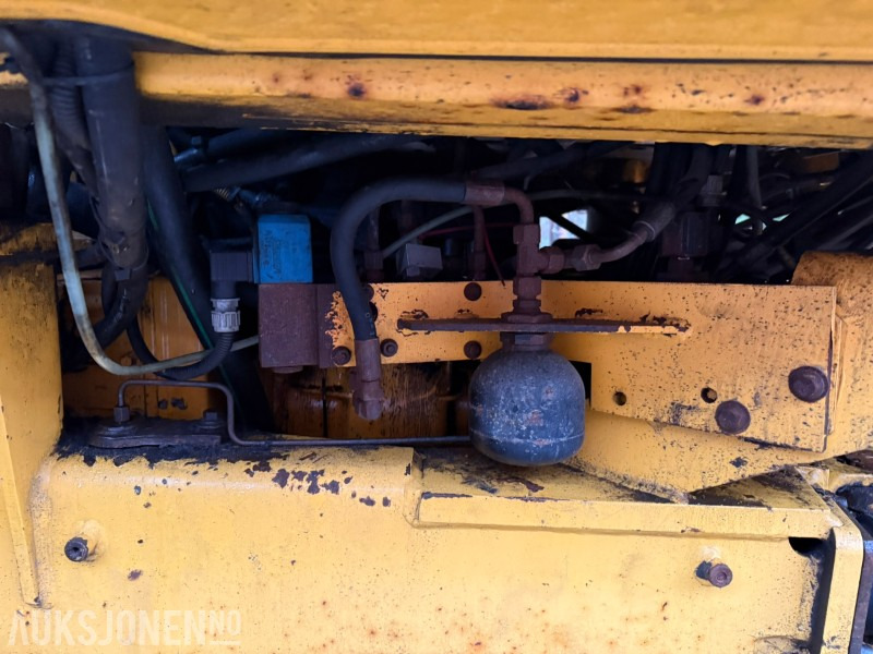 Wheel loader 2002 Volvo L70D Hjullaster – Hydraulisk HK-feste – 3 og 4. funksjon: picture 39 Wheel loader 2002 Volvo L70D Hjullaster – Hydraulisk HK-feste – 3 og 4. funksjon: picture 39