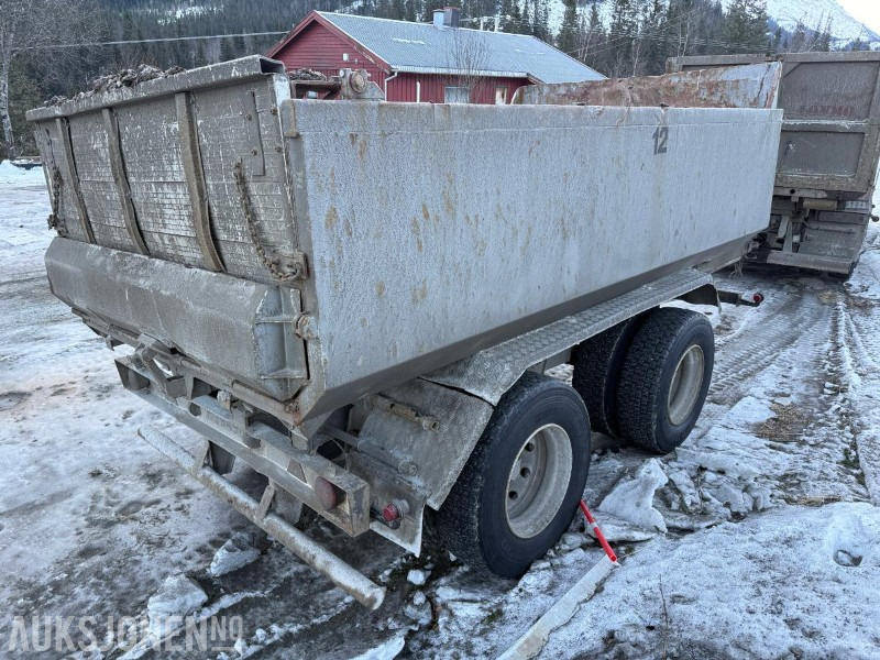2003 Scania R164G 480 V8 krokbil 472843 km m/ container og henger MAUR - Hook lift truck: picture 4 2003 Scania R164G 480 V8 krokbil 472843 km m/ container og henger MAUR - Hook lift truck: picture 4