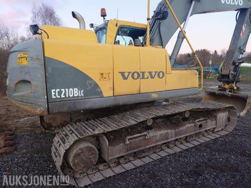 2006 Volvo EC 210B med Engcon EC20 tiltrotor, pusseskuff og graveskuff - Excavator: picture 2 2006 Volvo EC 210B med Engcon EC20 tiltrotor, pusseskuff og graveskuff - Excavator: picture 2