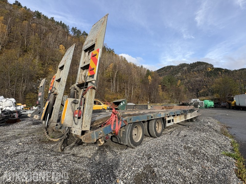 2007 Damm 3-akslet maskinhenger - EU godkjent til 28.05.2026 - Low loader trailer: picture 3 2007 Damm 3-akslet maskinhenger - EU godkjent til 28.05.2026 - Low loader trailer: picture 3