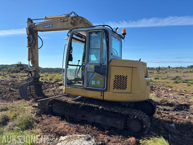 2007 Kato HD 308US Beltegraver m Graveskuff & pusseskuff - Excavator: picture 3 2007 Kato HD 308US Beltegraver m Graveskuff & pusseskuff - Excavator: picture 3