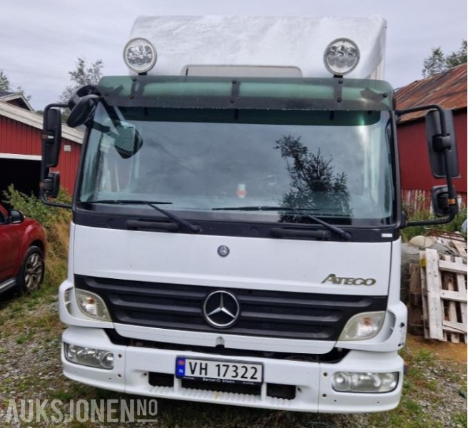 2009 Mercedes-Benz ATEGO 818L todelt skap Bodel Hengerfeste - Box truck: picture 5 2009 Mercedes-Benz ATEGO 818L todelt skap Bodel Hengerfeste - Box truck: picture 5